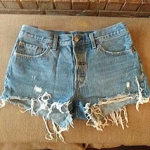 Levi's 501 classic High waisted shorts size 28